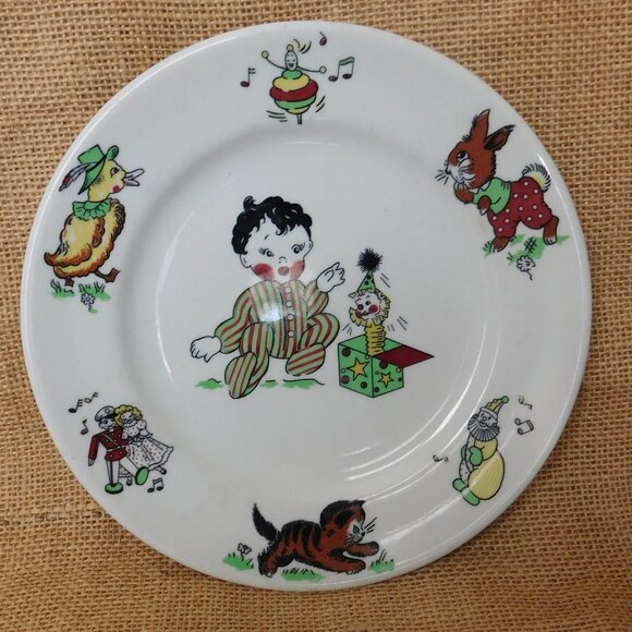 Toyland Patterned Child's Plate by Mayer China Company  1940's Vintage - Picture 1 of 5